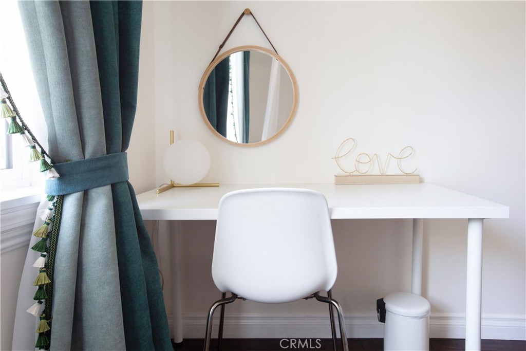 MLS #WS25262097 image #10