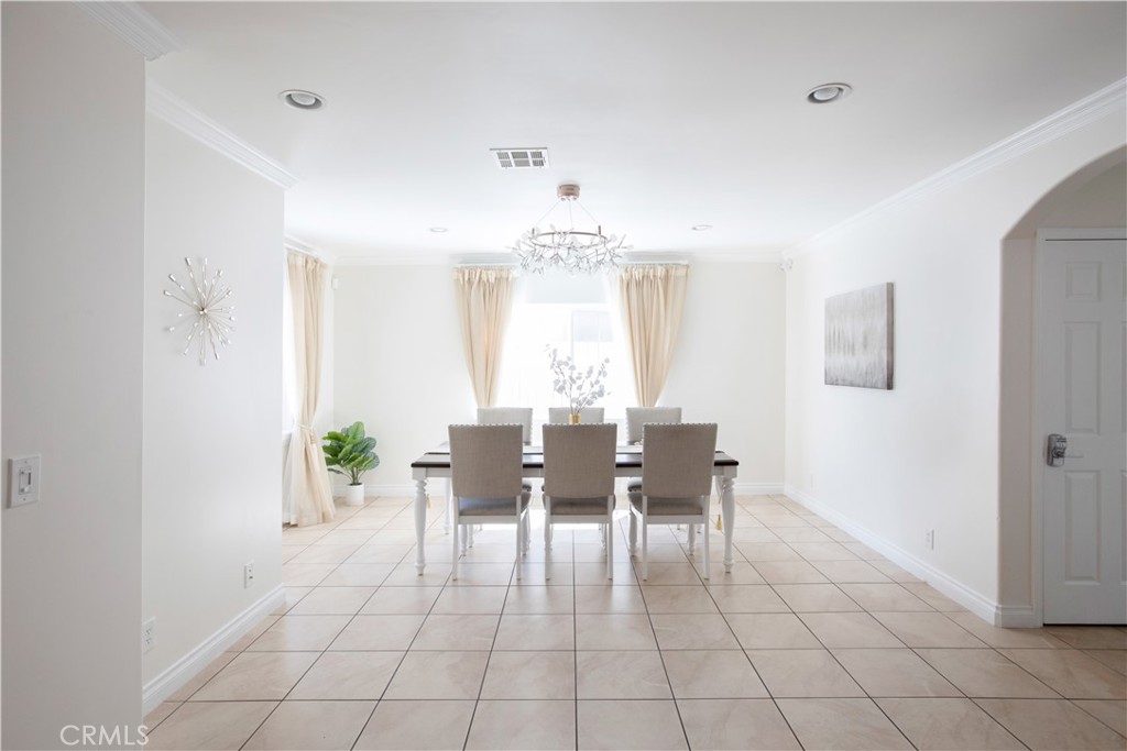 MLS #WS25262097 image #11