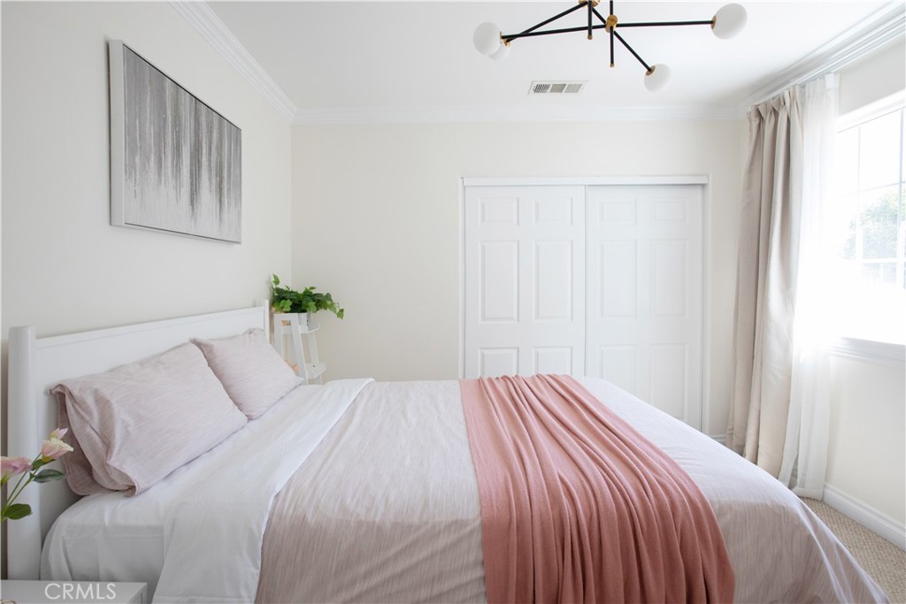 MLS #WS25262097 image #14