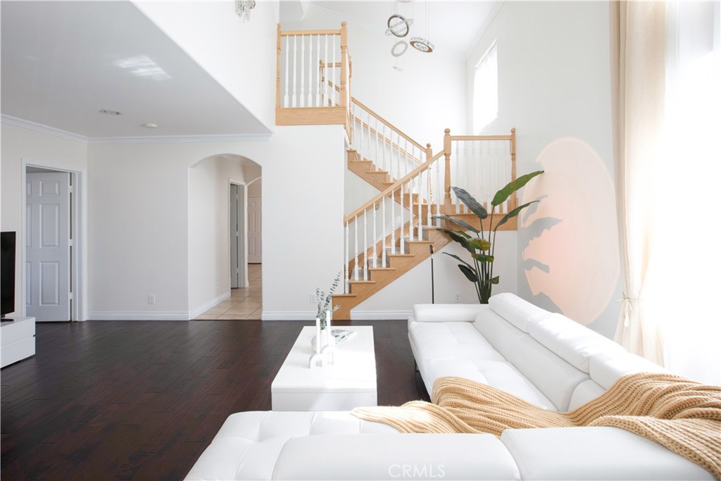 MLS #WS25262097 image #3