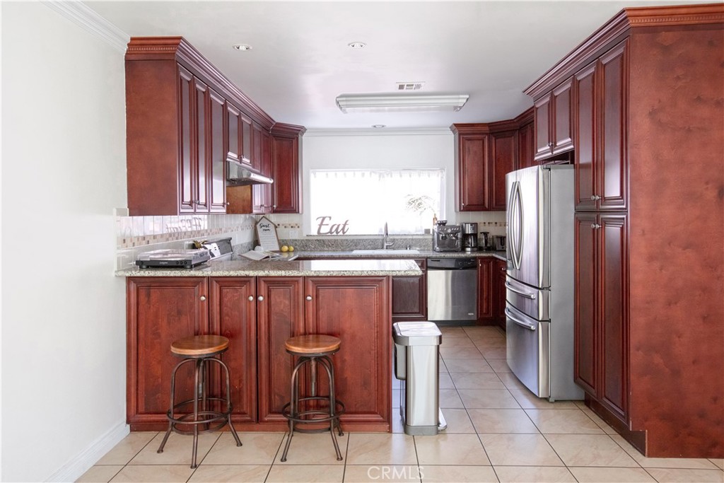 MLS #WS25262097 image #7