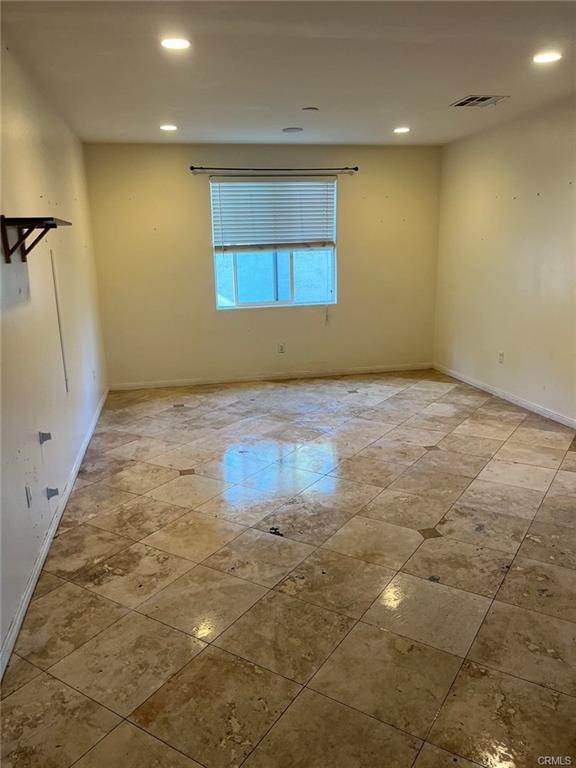 MLS #WS25262102 image #10