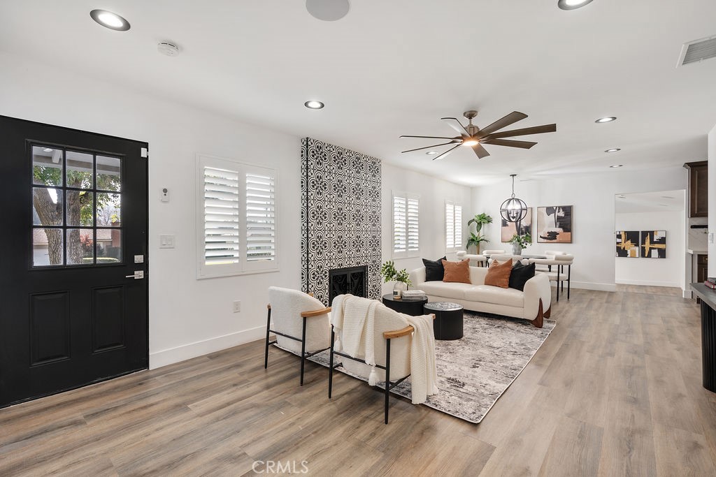 MLS #WS25262215 image #13