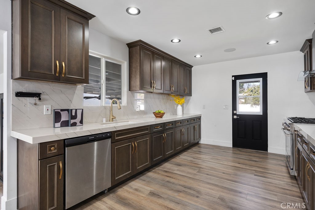 MLS #WS25262215 image #7