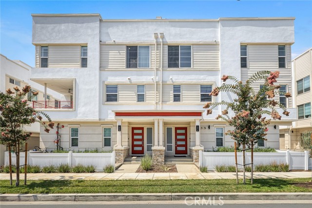 MLS #WS25261698 image #1