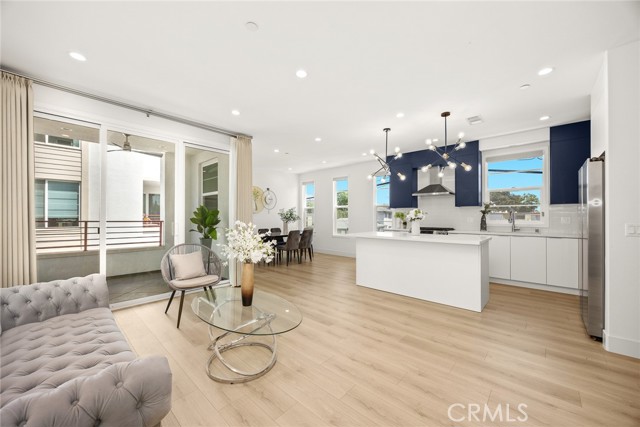 MLS #WS25261698 image #10