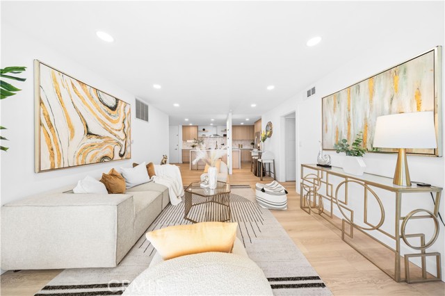 MLS #WS25262410 image #12