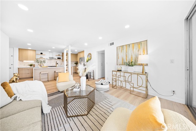 MLS #WS25262410 image #15