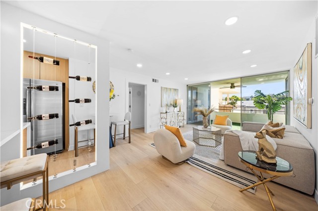 MLS #WS25262410 image #16