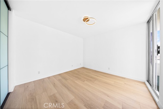 MLS #WS25262410 image #24