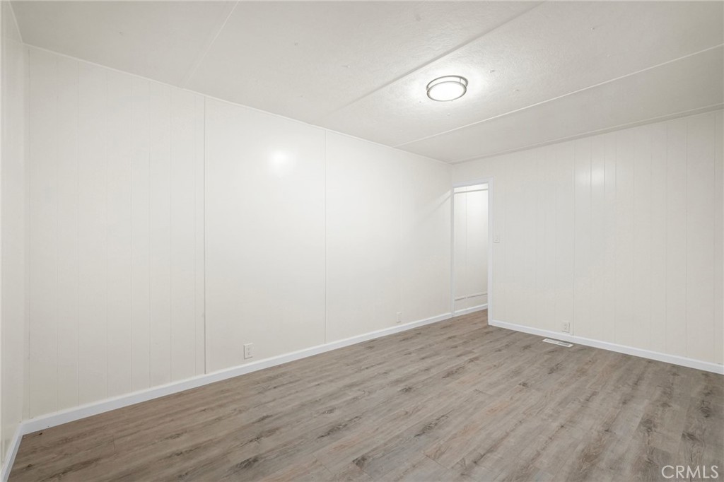 MLS #WS25262466 image #15