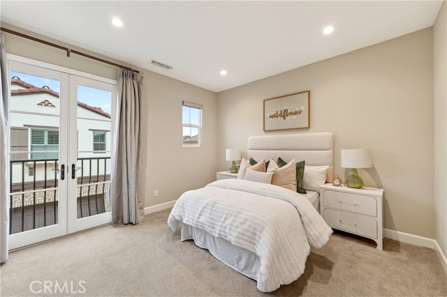 MLS #WS25262777 image #12