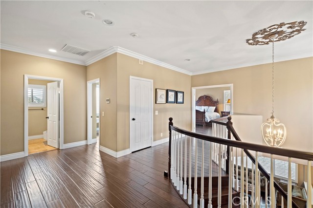 MLS #WS25262794 image #35