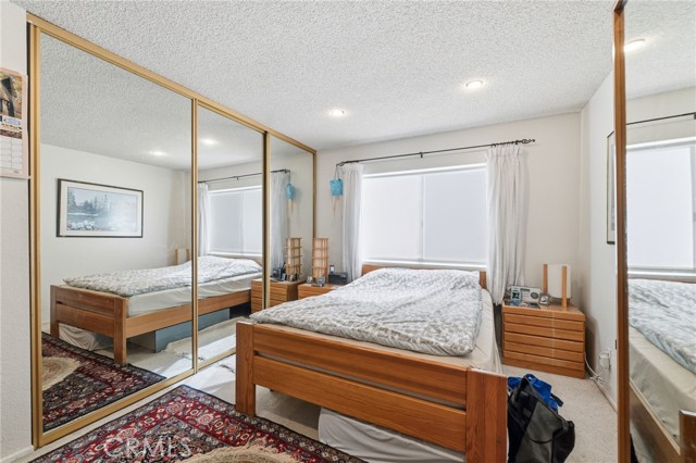 MLS #WS25262875 image #20