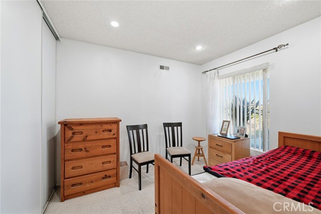 MLS #WS25262875 image #24