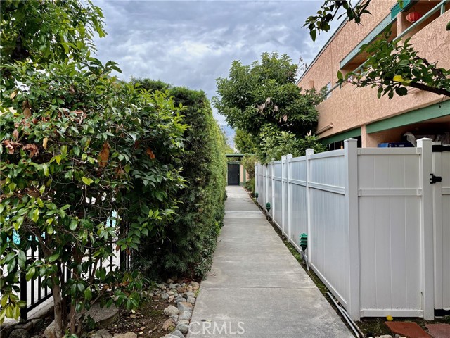 MLS #WS25262887 image #14