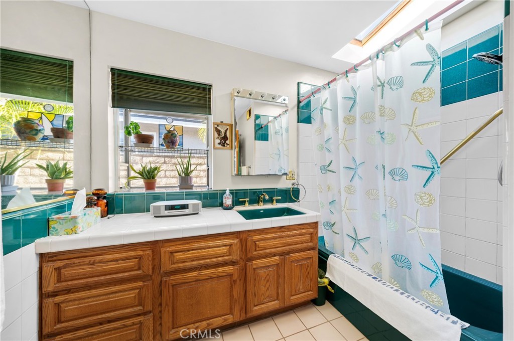 MLS #WS25263257 image #13