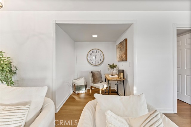 MLS #WS25263355 image #18