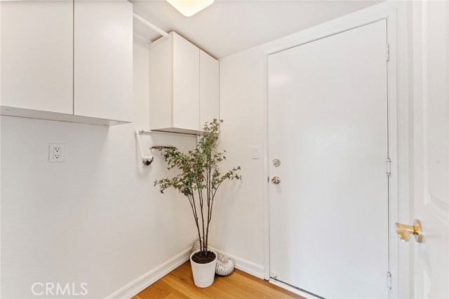 MLS #WS25263355 image #24