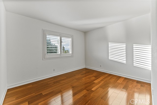 MLS #WS25263355 image #36