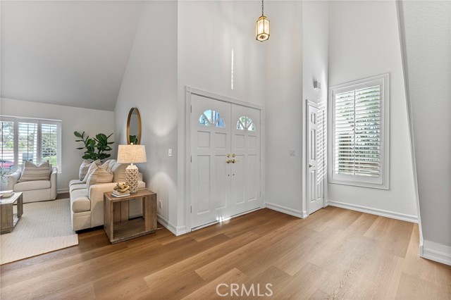 MLS #WS25263355 image #5