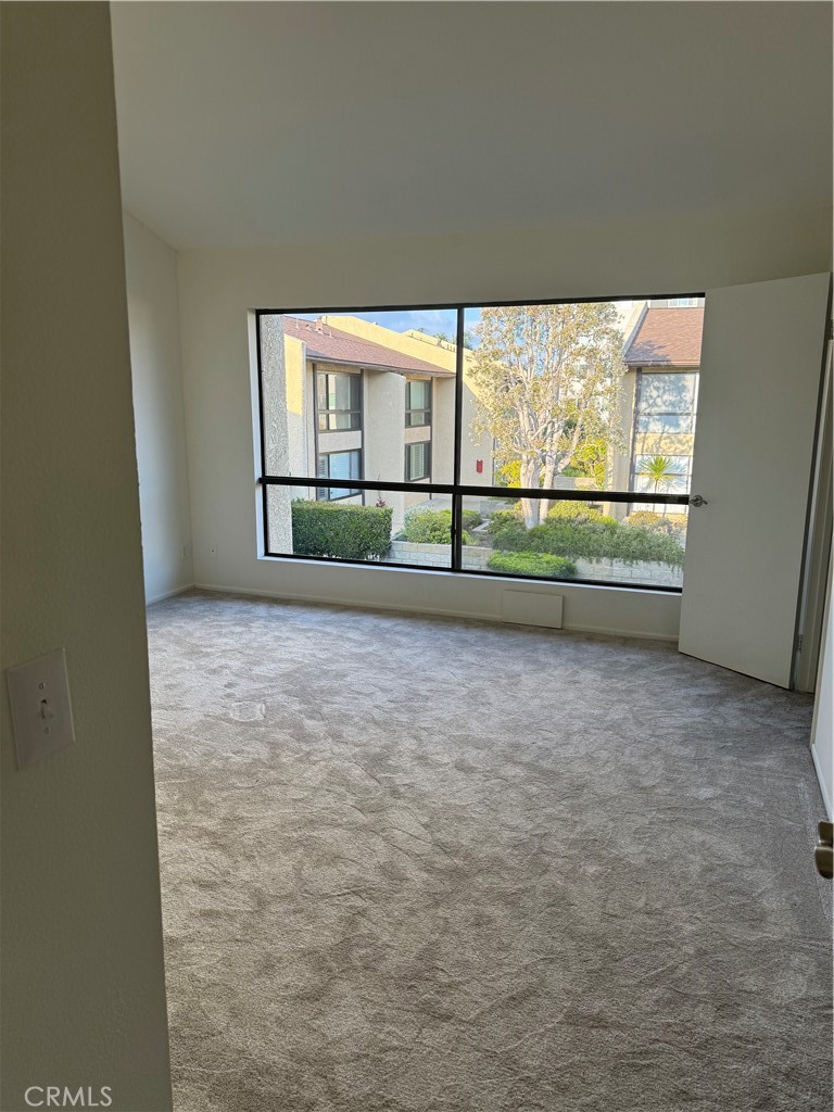 MLS #WS25263465 image #12