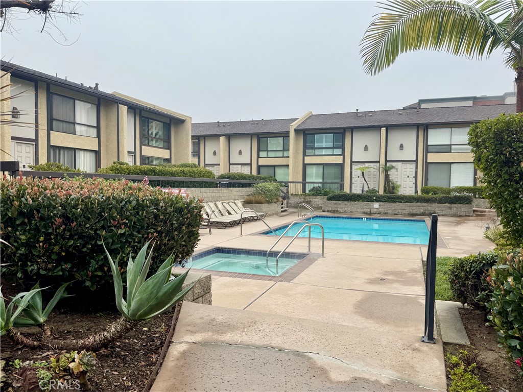 MLS #WS25263465 image #15