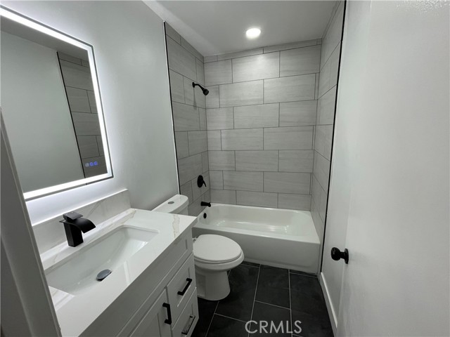 MLS #WS25263484 image #8