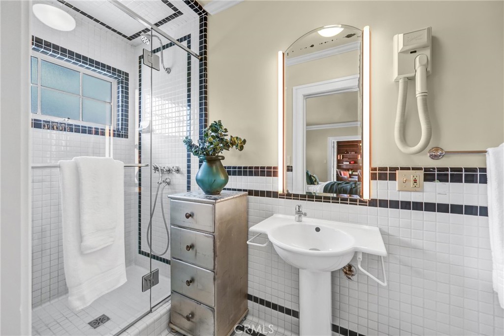 MLS #WS25263497 image #31