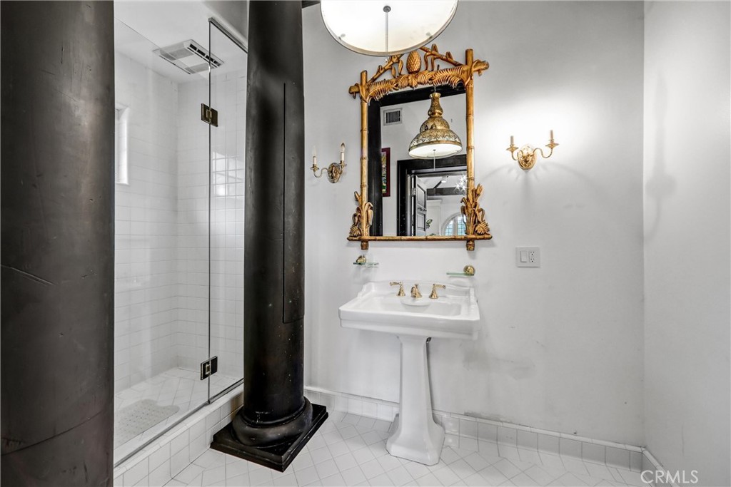 MLS #WS25263497 image #49