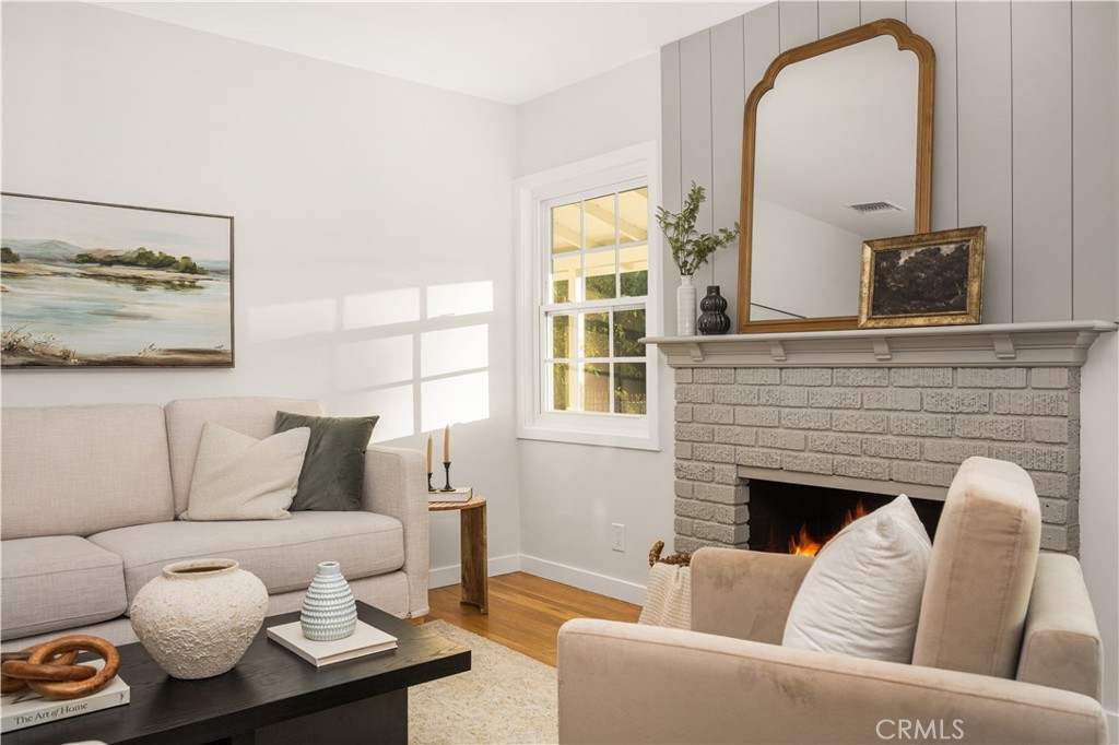 MLS #WS25263839 image #6