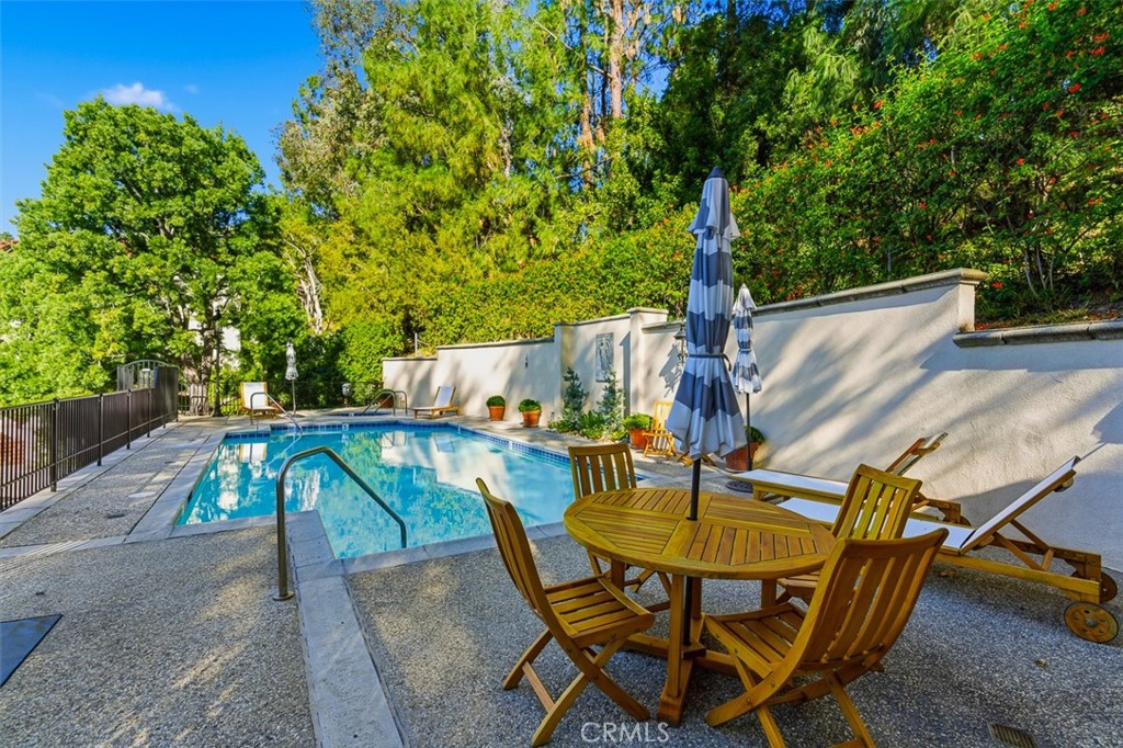 MLS #WS25263863 image #30