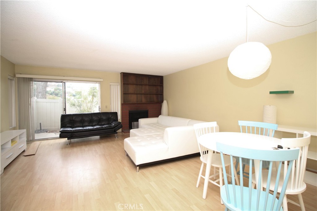 MLS #WS25263993 image #10