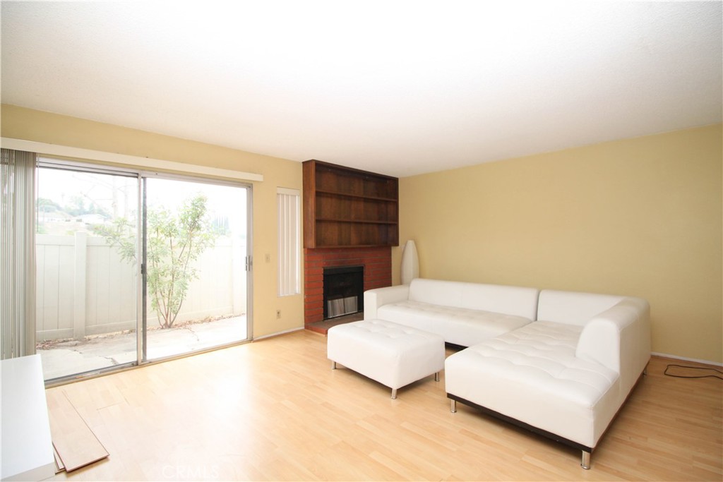 MLS #WS25263993 image #8