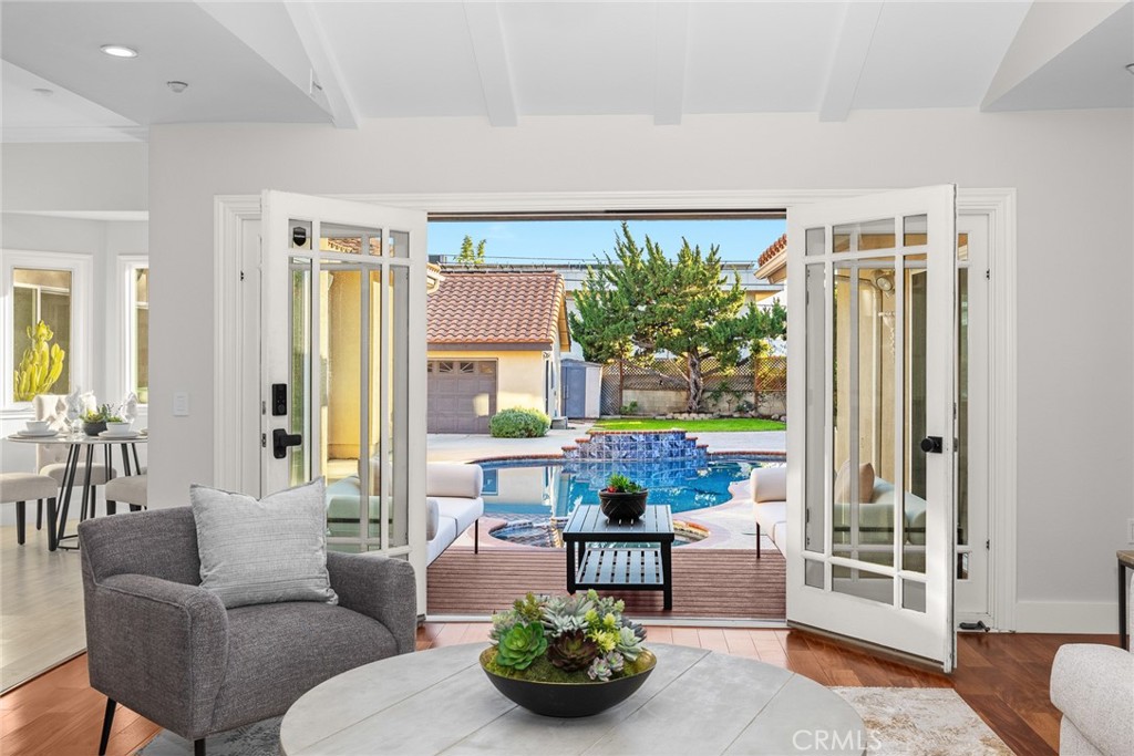 MLS #WS25264004 image #12