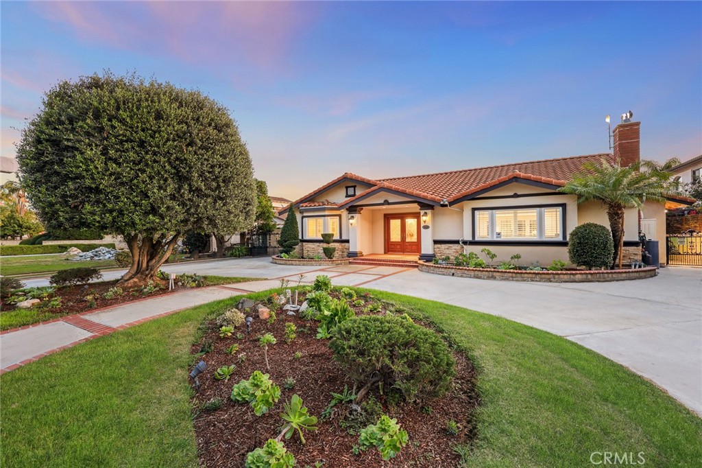 MLS #WS25264004 image #2