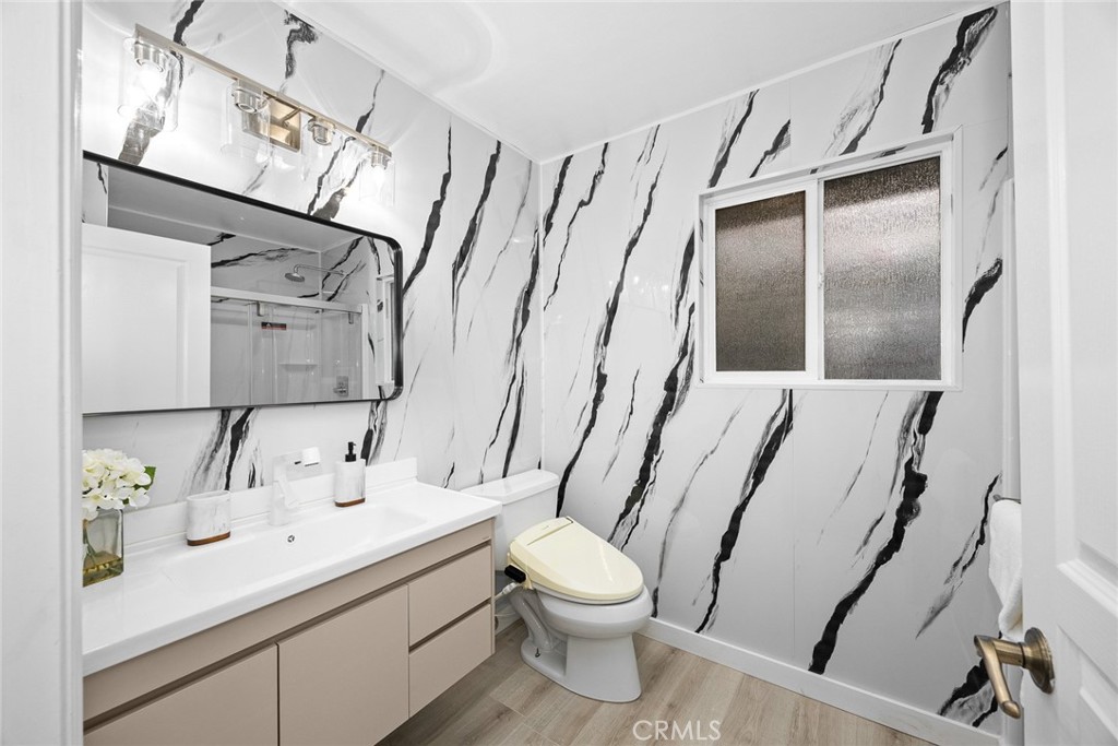 MLS #WS25264004 image #21