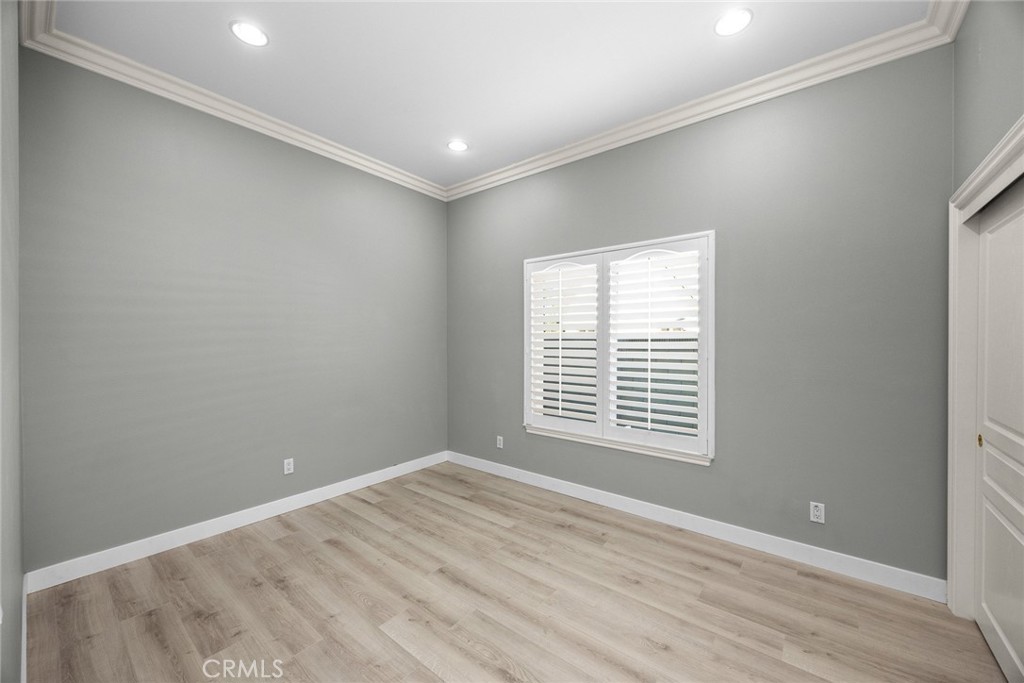 MLS #WS25264004 image #24