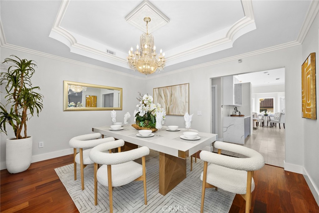 MLS #WS25264004 image #8