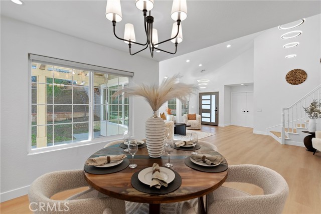 MLS #WS25264023 image #1