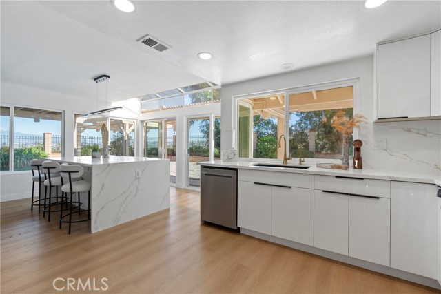 MLS #WS25264023 image #6