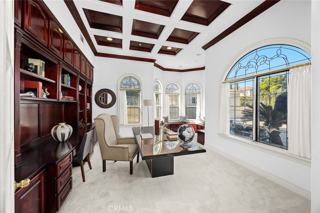 MLS #WS25264028 image #10