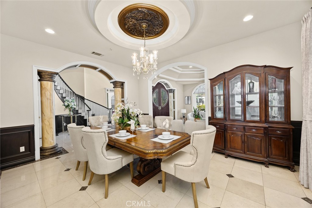 MLS #WS25264028 image #9