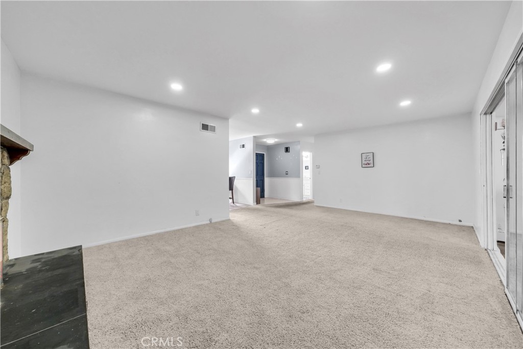 MLS #WS25264284 image #5