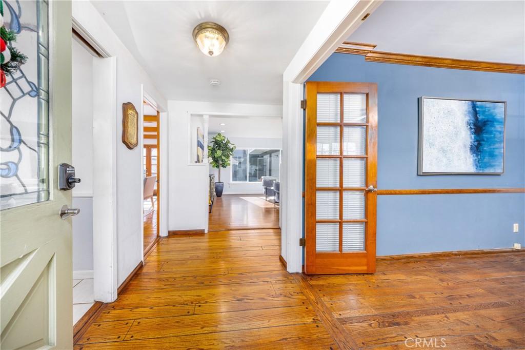 MLS #WS25264294 image #1