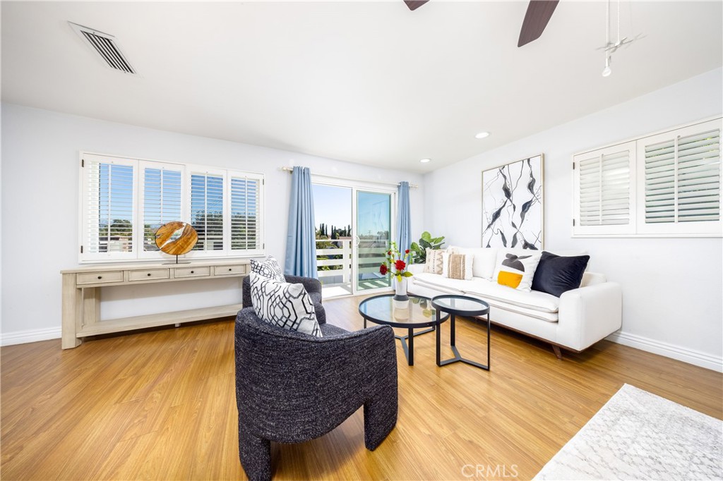 MLS #WS25264294 image #16