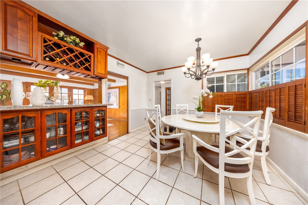 MLS #WS25264294 image #5