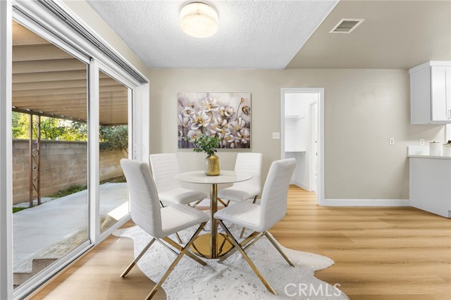 MLS #WS25244100 image #10