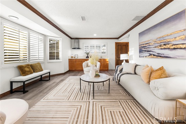 MLS #WS25244100 image #19