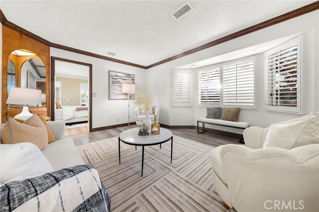 MLS #WS25244100 image #21